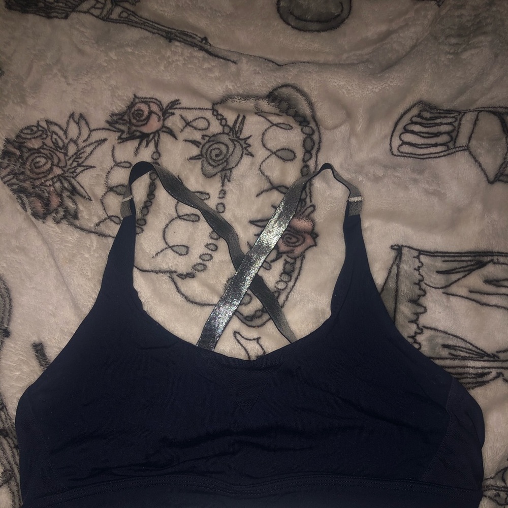 Very cute sports bra from aerie💗